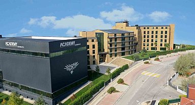 Şahinkaya'dan başarılı öğrencilere burs imkanı