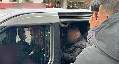 Sahte bilezikleri gerçek altınla takas etmek isteyen şüpheliye ev hapsi cezası verildi