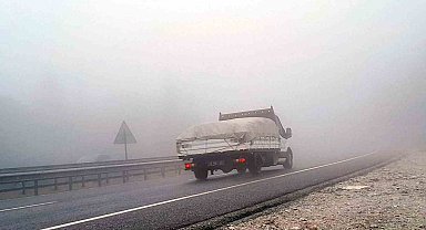 Sakar rampasında yoğun sis: Görüş mesafesi 5 metreye düştü