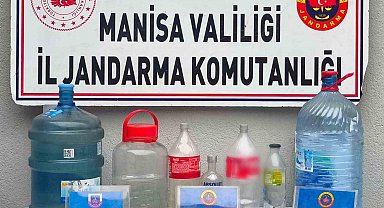 Salihli'de sahte rakı ve kaçak makaron ele geçirildi