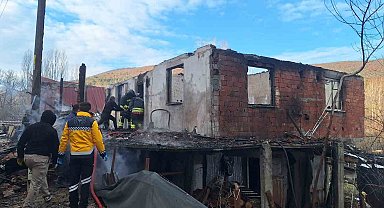 Samsun'da ev yangını: 2 ölü