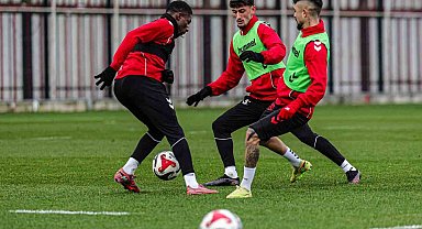 Samsunspor, galibiyet özlemine Gençlerbirliği deplasmanında son vermeyi hedefliyor