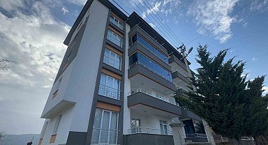 Sanal kumarda ailesinin mal varlığını kaybeden öğretmen hayatına son verdi