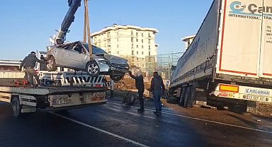 Şanlıurfa'da buzlanma nedeniyle zincirleme kaza: 2 ölü
