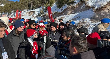 Sarıkamış'ta "Bu toprakta izin var" temasıyla devlet erkânı, şehit yakınları ve gaziler tek yürek oldu