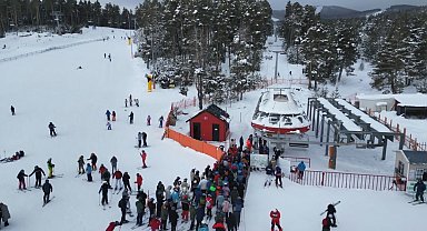 Sarıkamış'ta "Kristal" heyecan: Kayak sezonu zirve yapıyor