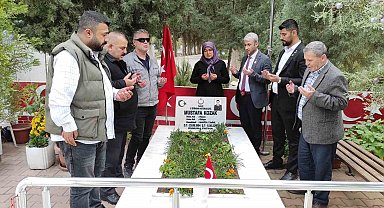 Şehit Mustafa Kozak'ın annesi Gülşen Kozak'ı duygulandıran ziyaret