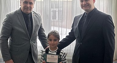 Şehit ve gazi çocuklarının ilk karne heyecanı