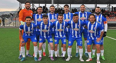 Selendi Belediyespor namağlup yoluna devam ediyor