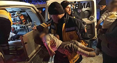 Siirt'te kapanan yollar açıldı, hastalar hastaneye ulaştırıldı