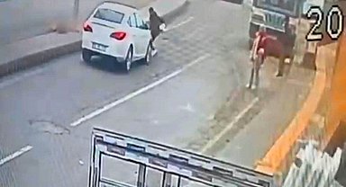 Siirt'te otomobilin yayaya çarptığı anlar kameraya yansıdı