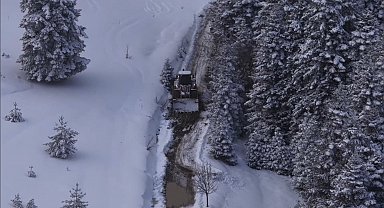 Sinop'ta karla mücadele çalışmaları devam ediyor