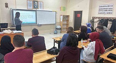 Sıralara bu sefer veliler oturdu