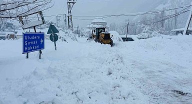 Şırnak'ta 2 hasta için zamanla yarış