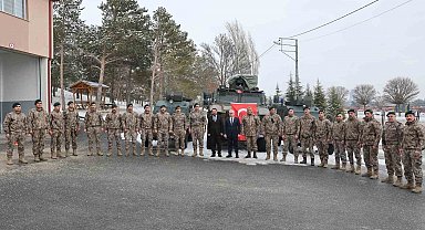 Sivas'ta PÖH timleri dualarla Suriye'ye uğurlandı