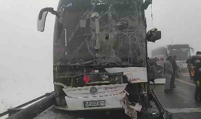 Sivas'ta sis zincirleme kazaya neden oldu: 7 yaralı