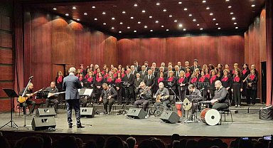 Sivrihisarlılar Derneği korosundan 'Türk Halk Müziği' konseri