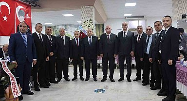 Şoförler Odası'nda 5. kez güven tazeleyen Özmeriç, AYESOB'a adaylığını açıkladı