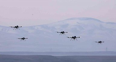 STM'nin sürü İHA'ları, gerçek mühimmatla hedefi vurdu