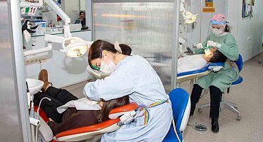 SÜ Diş Hekimliği Fakültesinde ilk muayeneler randevusuz yapılıyor