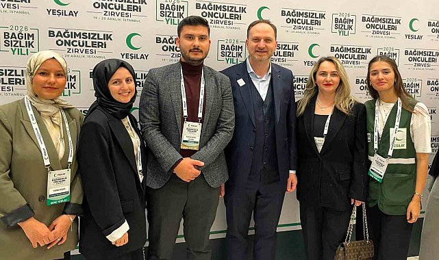 SUBÜ Yeşilay Topluluğu öğrencileri, Bağımsızlık Öncüleri Zirvesi'nde yer aldı