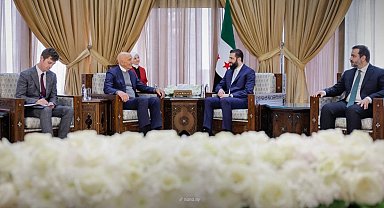 Suriye Devlet Başkanı eş-Şara, ABD'nin Suriye Özel Temsilcisi Barrack'ı kabul etti