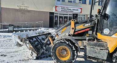 Talas'ta öğrenciler okula temiz başladı