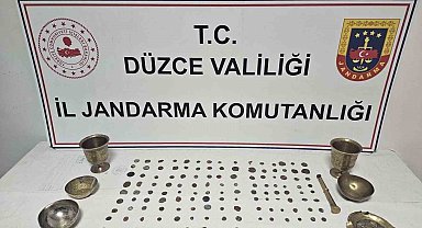 Tarihi eserleri 120 bin dolara satacaktı