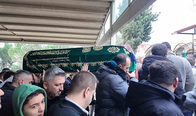 Tatil faciayla bitti: 3 yaşındaki çocuk toprağa verildi