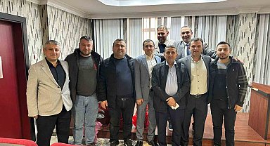 Tavşanlı Elektrikçiler Odası'nda bayrak değişimi