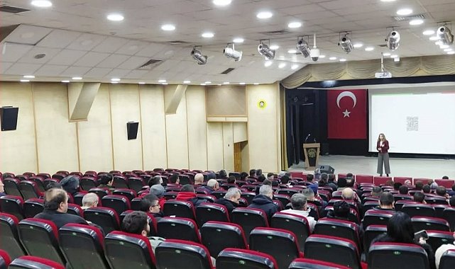 Tavşanlı'da "Teknoloji Bağımlılığı" konulu seminer düzenlendi