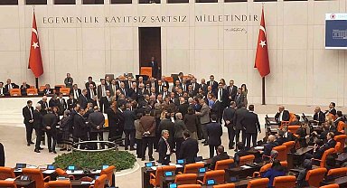 TBMM Genel Kurulu'nda "oy pusulası" gerginliği