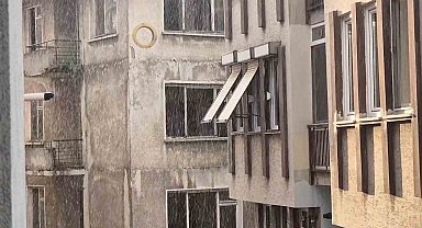 Tekirdağ'da doluyla karışık yağış