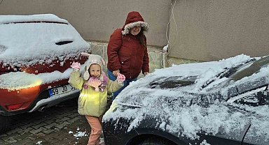 Tekirdağ'da kar hasreti sona erdi: Beyaz manzaralar