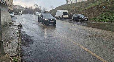 Tekirdağ'da sağanak yağış etkili oluyor