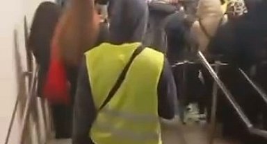 Tellere takılan poşet, Bursa'da binlerce kişiyi yolda bıraktı