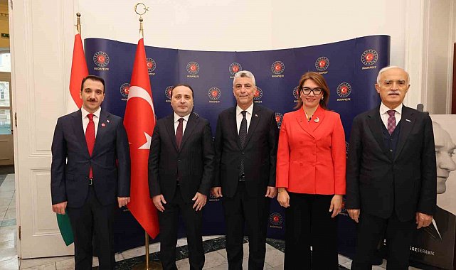 Ticaret Bakanı Bolat, Macaristan'da