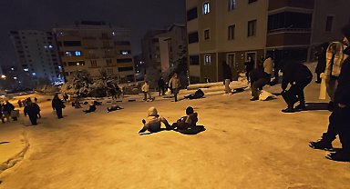 Tokat'ta 'ölümüne' kar eğlencesi