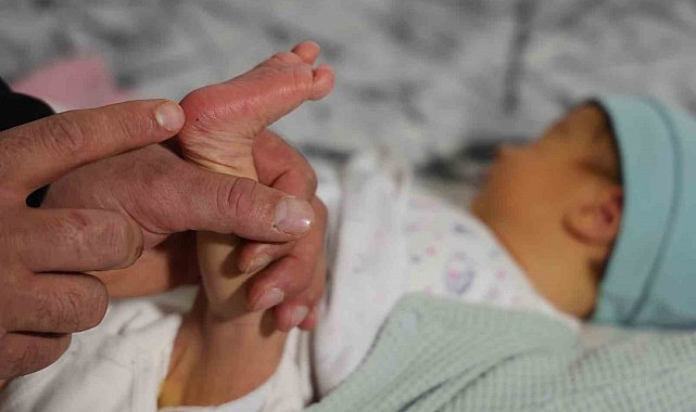 Topuk kanı çıkmazı: Bebeklerine kayyum atanması endişesiyle yaşıyorlar