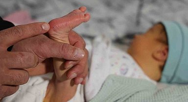 Topuk kanı çıkmazı: Bebeklerine kayyum atanması endişesiyle yaşıyorlar