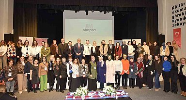 Trabzon'da kadın girişimcilere dijital pazarlama ve e-ticaret eğitimi verildi