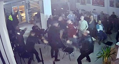 Trabzonspor taraftarlarının galibiyet sevinci kameraya yansıdı