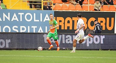 Trendyol Süper Lig: Corendon Alanyaspor: 1 - Eyüpspor: 3