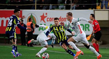 Trendyol Süper Lig: Corendon Alanyaspor: 2 - Fenerbahçe: 3