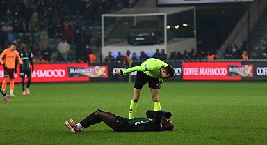 Trendyol Süper Lig: Kocaelispor: 1 - Trabzonspor: 2