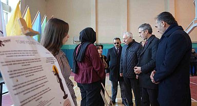 Türk destanlarının felsefi derinliği sergiye taşındı