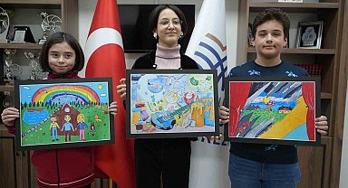 Türk öğrencilerden küresel sanat başarısı: Samsunlu öğrenciler ABD'de 5 dünya derecesi kazandı