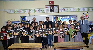 Türkeli'de yarıyıl tatili, karne sevinciyle başladı