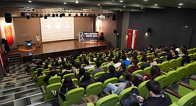 Türkiye'nin en başarılı öğrencileri girişimcilik sahnesinde