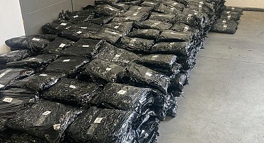 Türkiye'ye sokulmak istenen 739 kilo esrar sınırda yakalandı